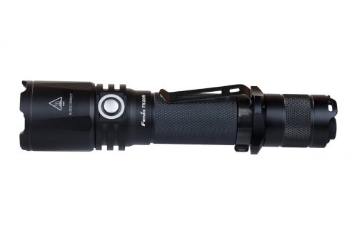Fenix TK20R - аккумуляторный тактический фонарь с подзарядкой от микро USB.